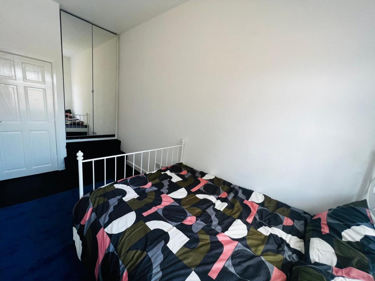 Liberty Inn Room With Sharing Toilet And Kitchen Liverpool Exterior foto